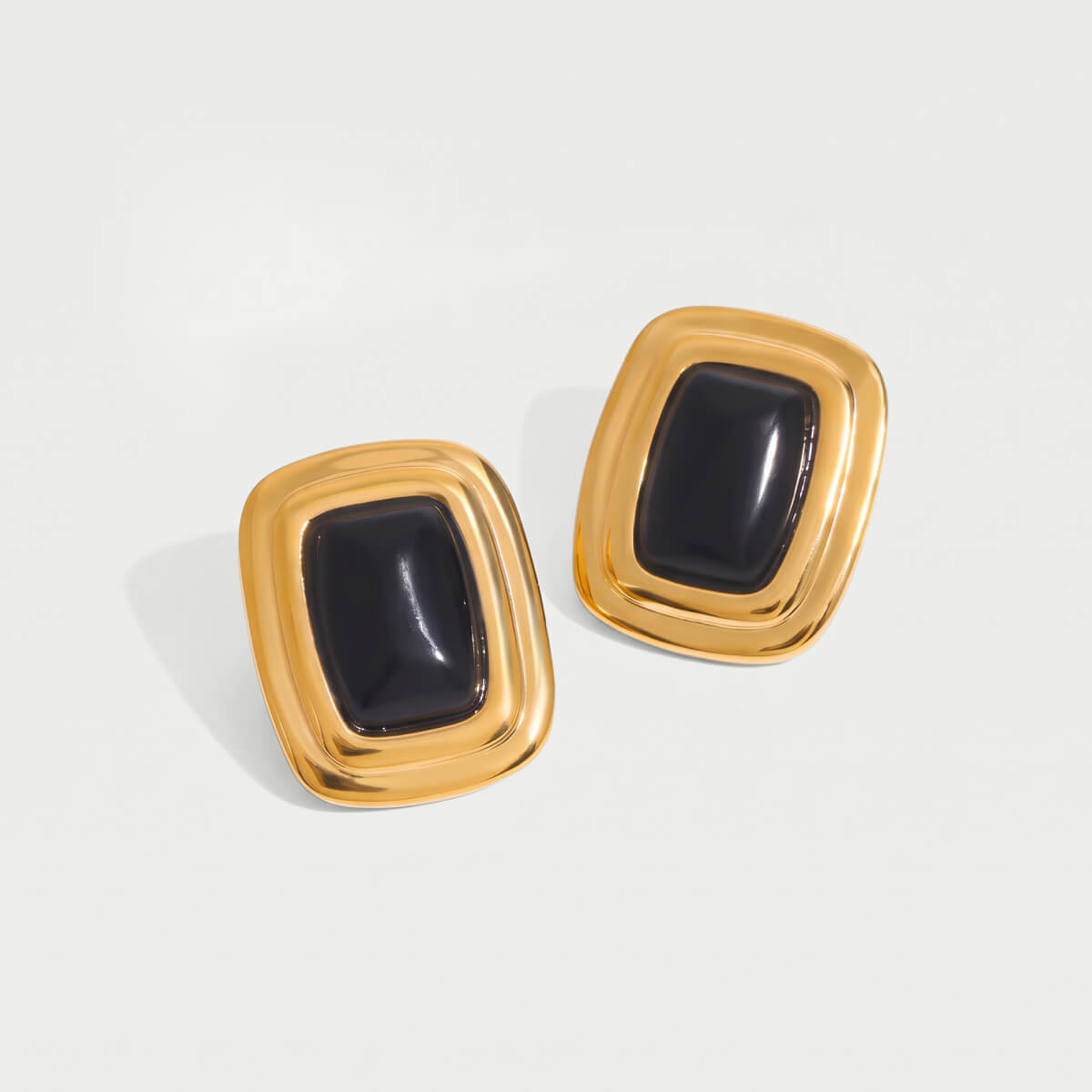Pepper (earrings)