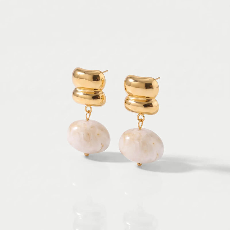 Latte (earrings)