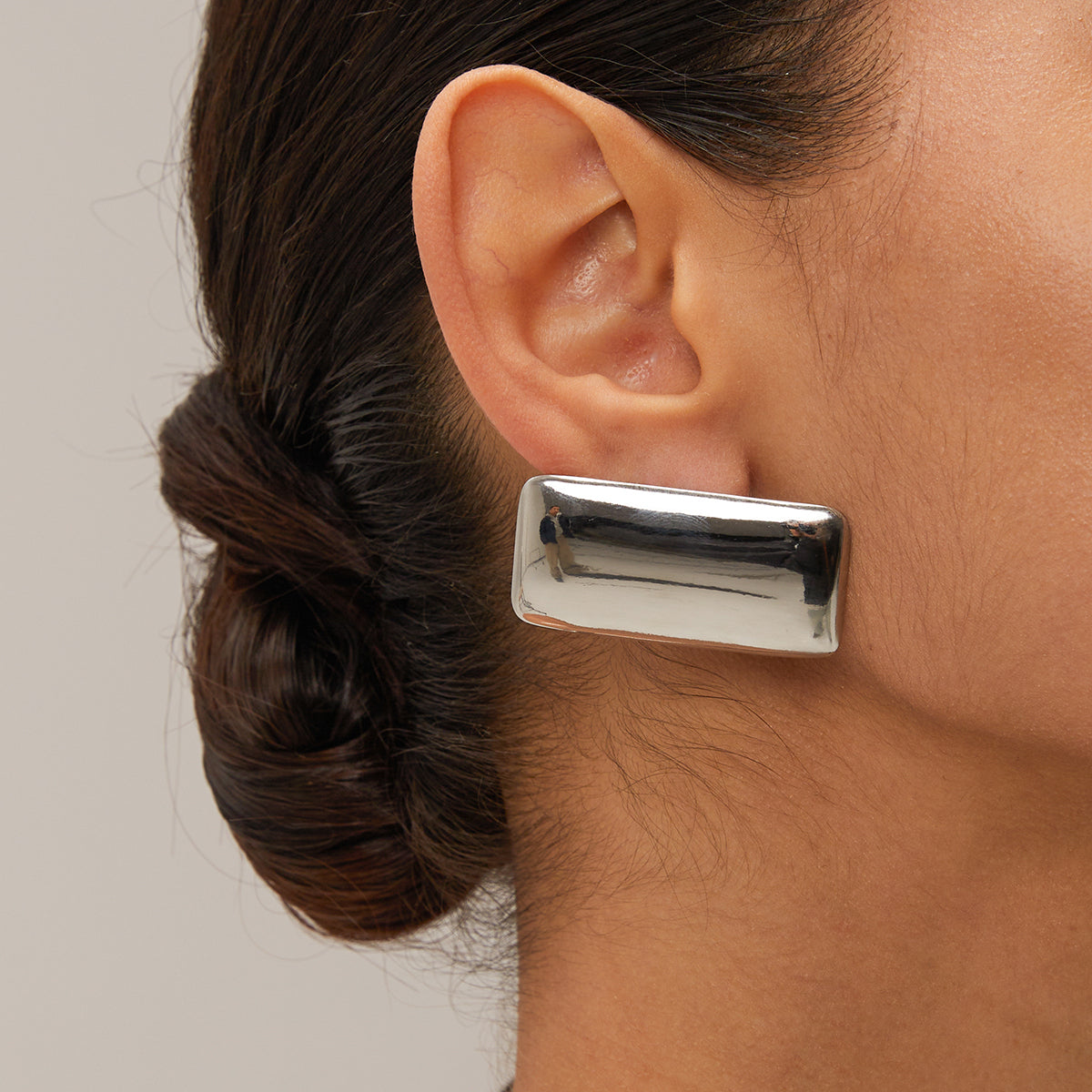 Strip (earrings)