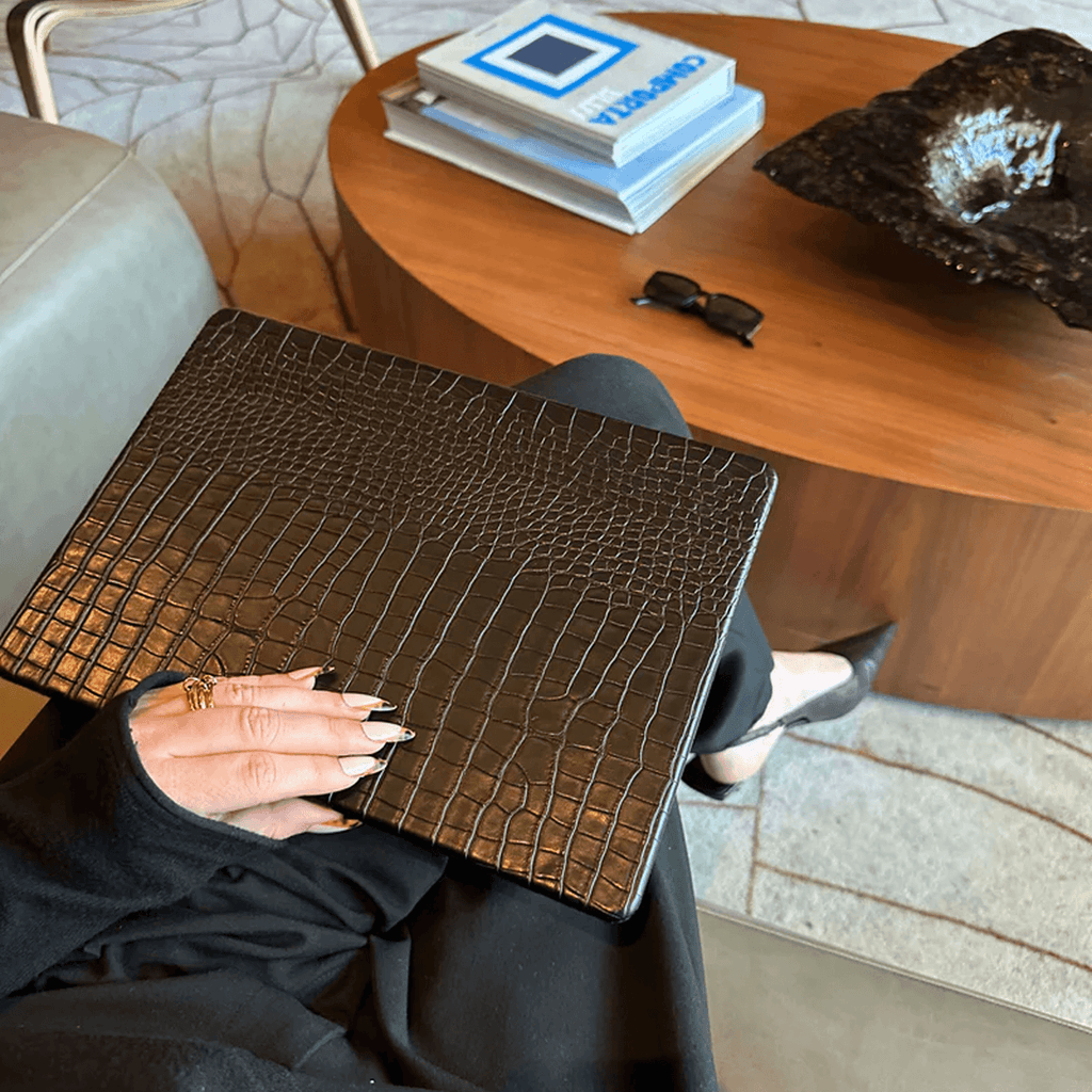 Snakeskin Cover (Black)